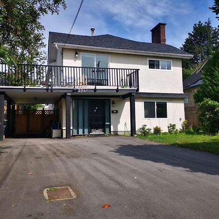 Yan Lovely Little House Hotel Burnaby Exterior photo